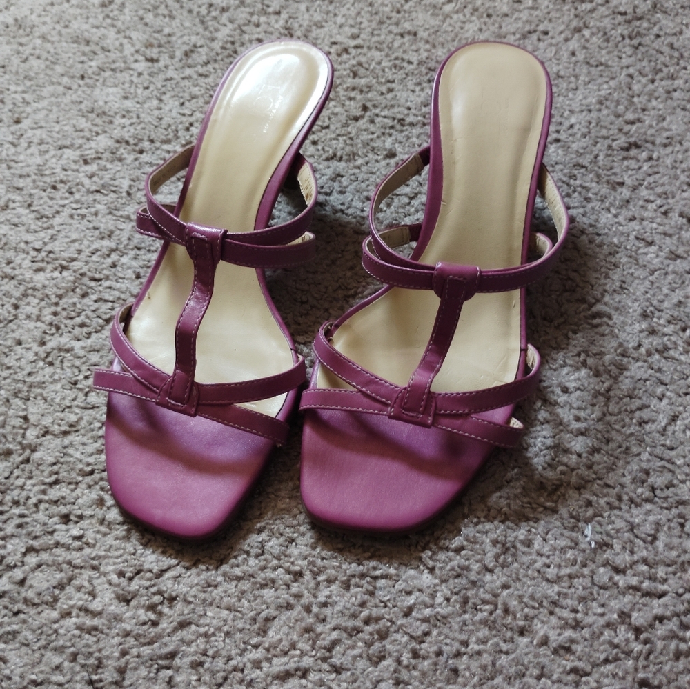 LOFT Pink Strappy Sandals for Casual Elegance